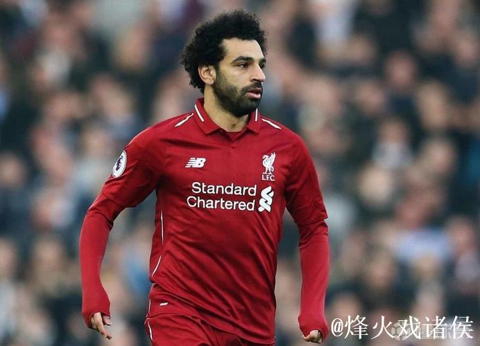 记者：萨拉赫不会随队出征国米，决定由高层和斯